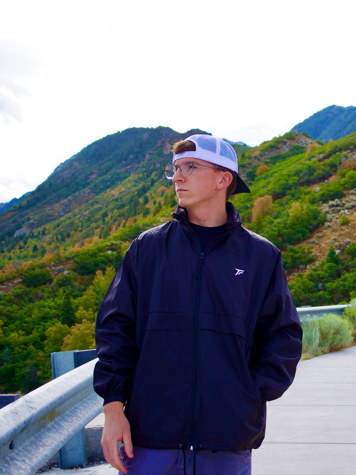 Motion Windbreaker