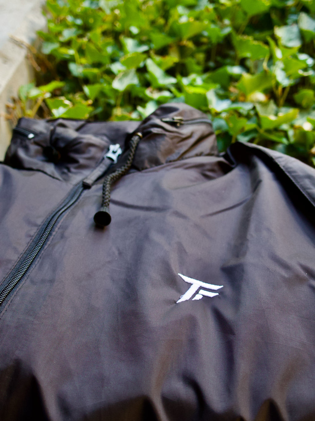 Motion Windbreaker